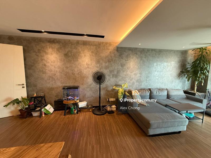 For Sale - Trinity Aquata