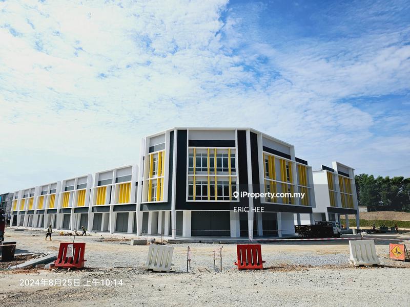 Shop for Rent in Bandar Tasik Puteri, Rawang by ERIC HEE - iProperty.com.my