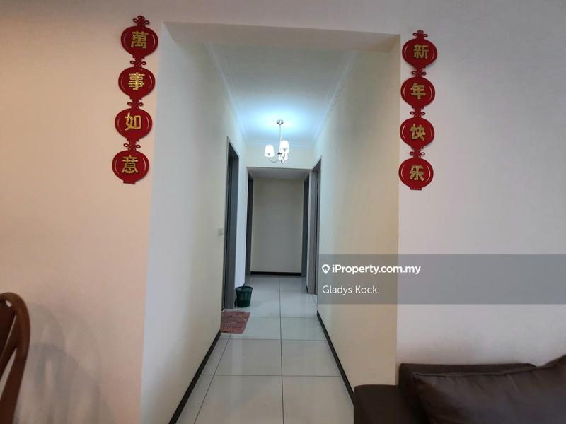 Service Residence for Sale in Woodsbury Suites by Gladys Kock - iProperty.com.my