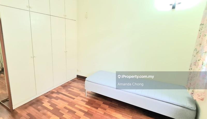 Condominium for Sale in Bungaraya Condominium by Amanda Chong - iProperty.com.my