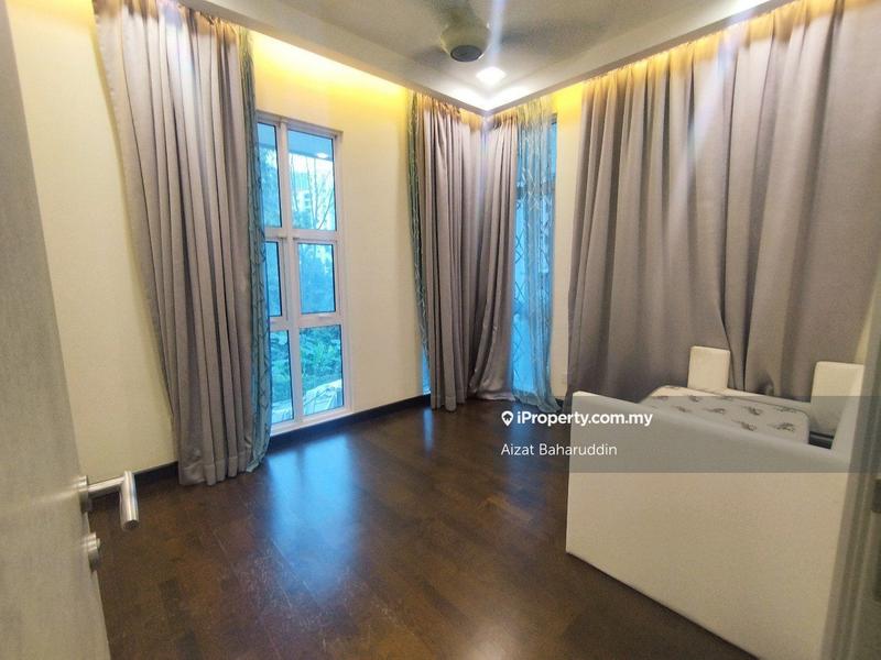 Rumah Berkembar untuk Dijual di Bukit Kerinchi, Pantai oleh Aizat Baharuddin - iProperty.com.my