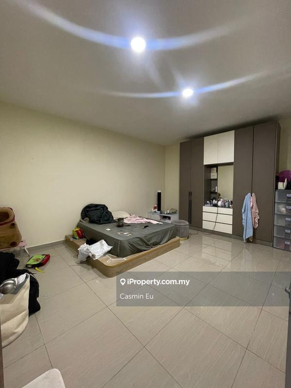 Kedai untuk Dijual di Bandar Uda Utama, Johor Bahru oleh Casmin Eu - iProperty.com.my