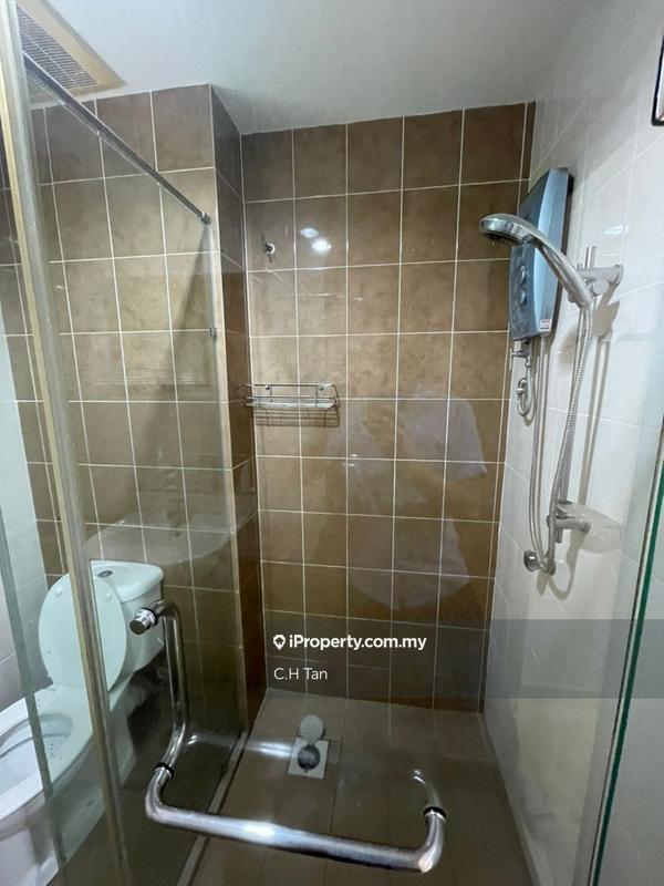 Rumah Teres 3-Tingkat untuk Dijual di Taman Permai Villa, Ampang oleh C.H Tan - iProperty.com.my