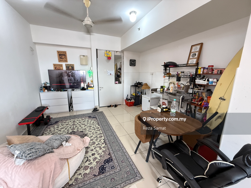 Service Residence for Sale in Suria Jelutong by Reza Samat - iProperty.com.my