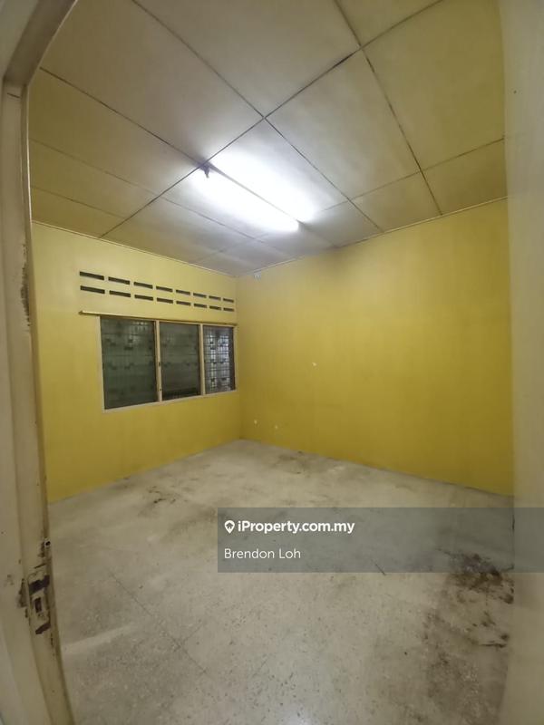 Rumah Berangkai 1 Tingkat untuk Dijual di Taman Salak Selatan, Salak South oleh Brendon Loh - iProperty.com.my