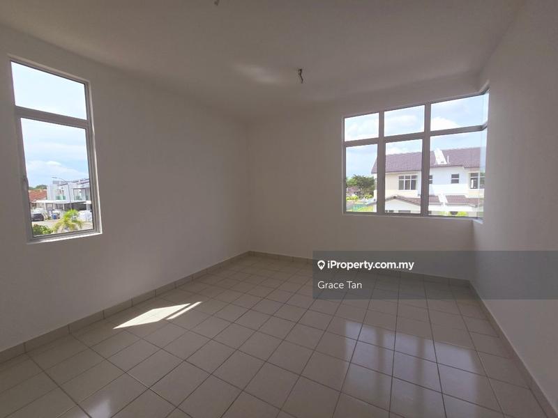 2-storey Terraced House for Sale in Taman Amanah, Jenjarom by Grace Tan - iProperty.com.my