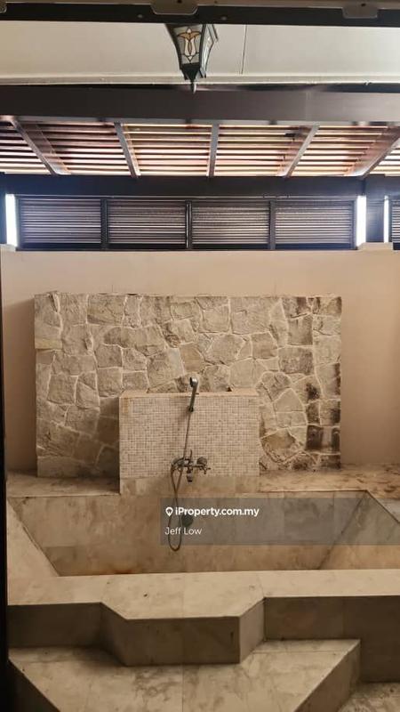 Bungalow House for Sale in Bukit Rahman Putra, Sungai Buloh by Jeff Low - iProperty.com.my