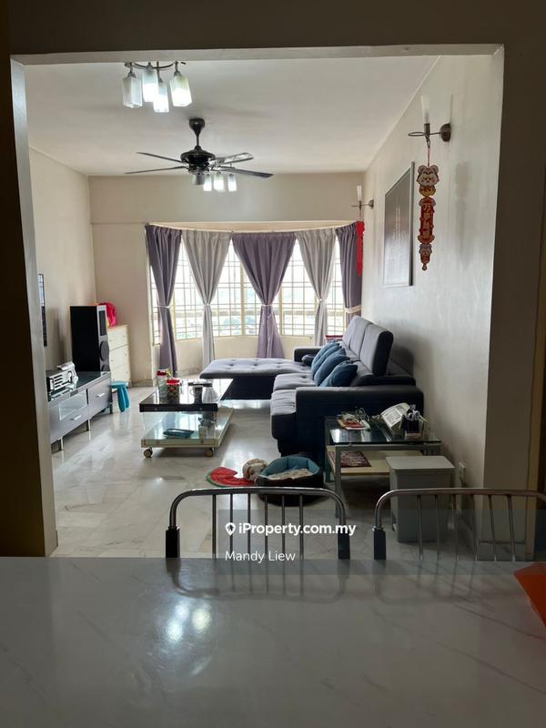 For Sale - Sri Intan 2