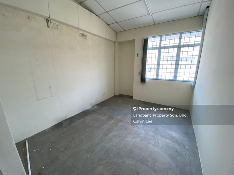 Kilang Teres untuk Disewa di Subang Jaya, Selangor oleh Calvin Lee - iProperty.com.my