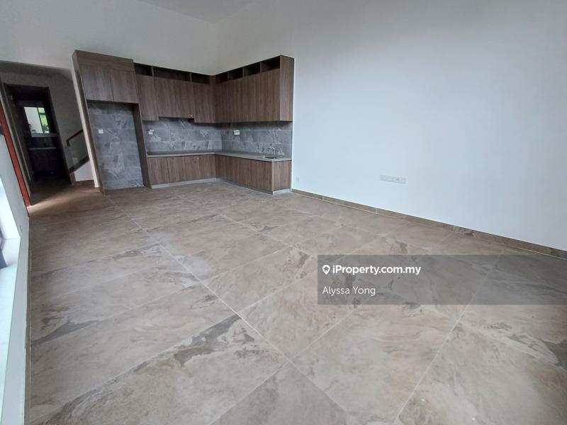 Rumah Kluster untuk Dijual di Forest City Golf Villa, Gelang Patah oleh Alyssa Yong - iProperty.com.my