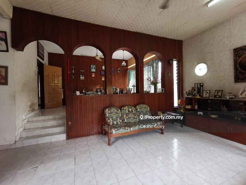 Bungalow House for Sale in Bukit Indah, Jalan Klang Lama (Old Klang Road) by Cedric Goey - iProperty.com.my