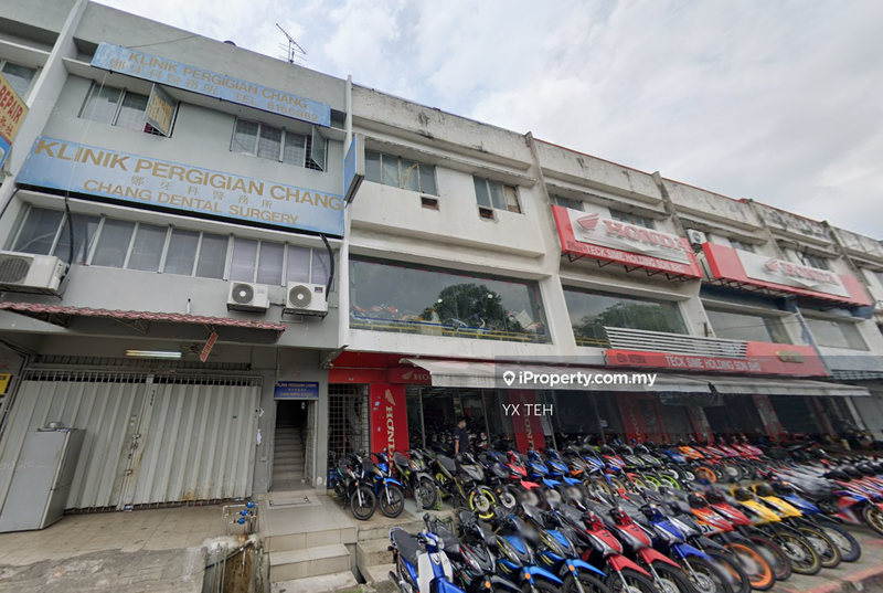 For Sale - 3 Storey Shop @ Bandar Baru Selayang, Taman Selayang Segar, Selayang Baru, Selayang Jaya