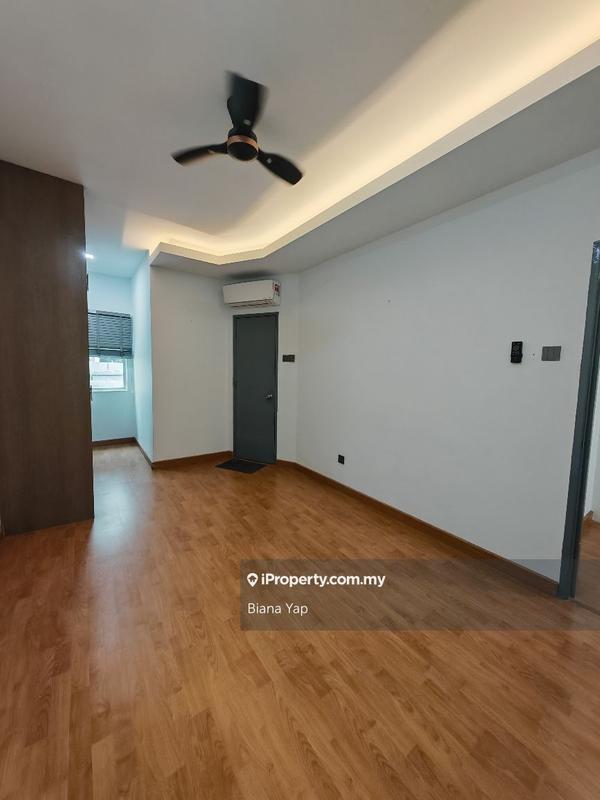 2.5-storey Terraced House for Sale in Impian Villas, Mont Kiara by Biana Yap - iProperty.com.my