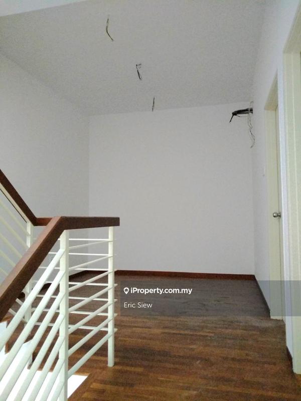 Rumah Berangkai 2.5 Tingkat untuk Dijual di Abadi Heights, Puchong oleh Eric Siew - iProperty.com.my