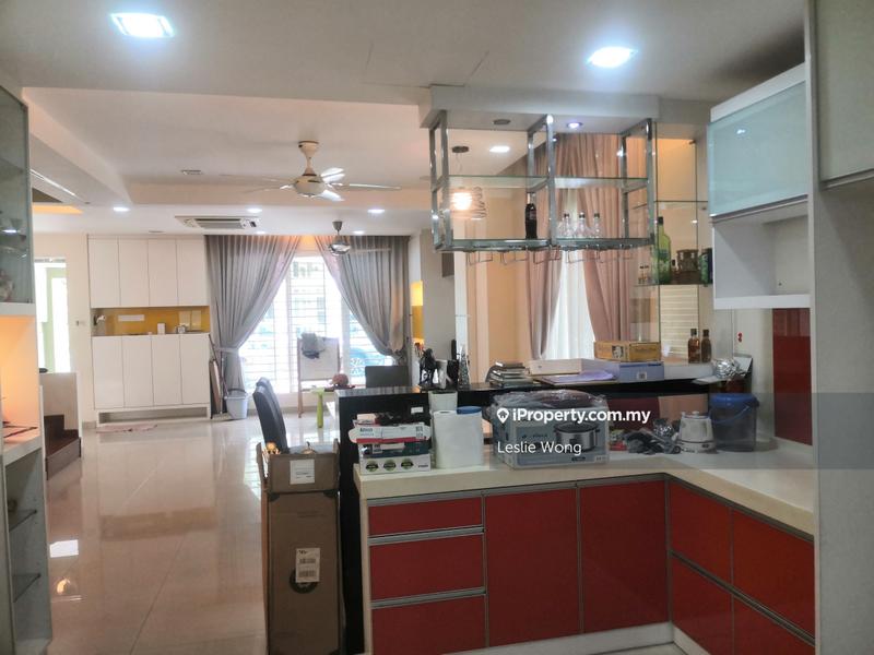 Rumah Berkembar untuk Dijual di Bukit Rahman Putra, Sungai Buloh oleh Leslie Wong - iProperty.com.my