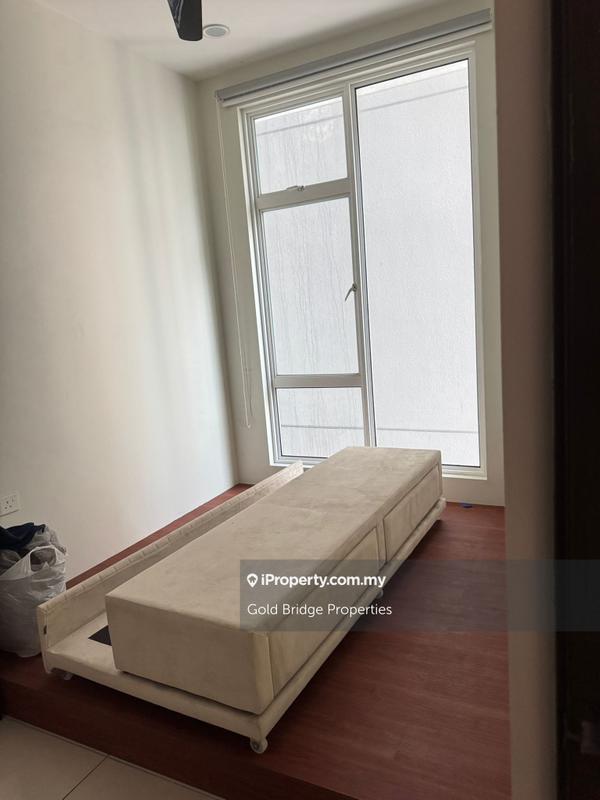 Kondominium untuk Dijual di M Condominium @ Larkin oleh Gold Bridge Properties - iProperty.com.my