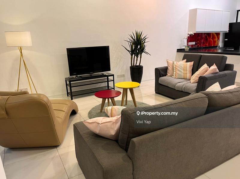 Rumah Teres 3-Tingkat untuk Dijual di Bluconstellation, Luxury Eco Living, Ready Move-In, Seri Kembangan oleh Vivi Yap - iProperty.com.my