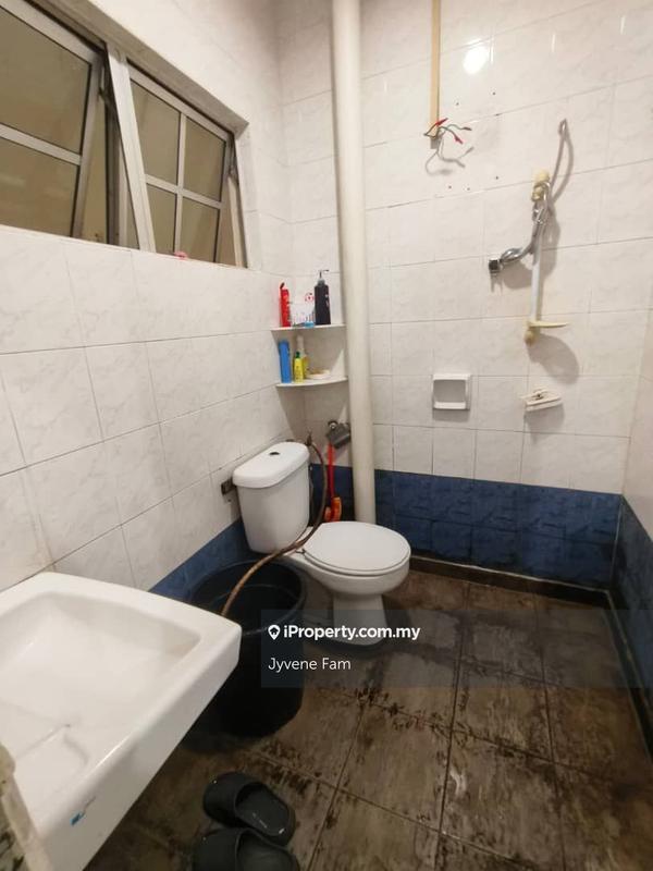 Rumah Berangkai 2 Tingkat untuk Dijual di Taman Taming Jaya, Balakong oleh Jyvene Fam - iProperty.com.my