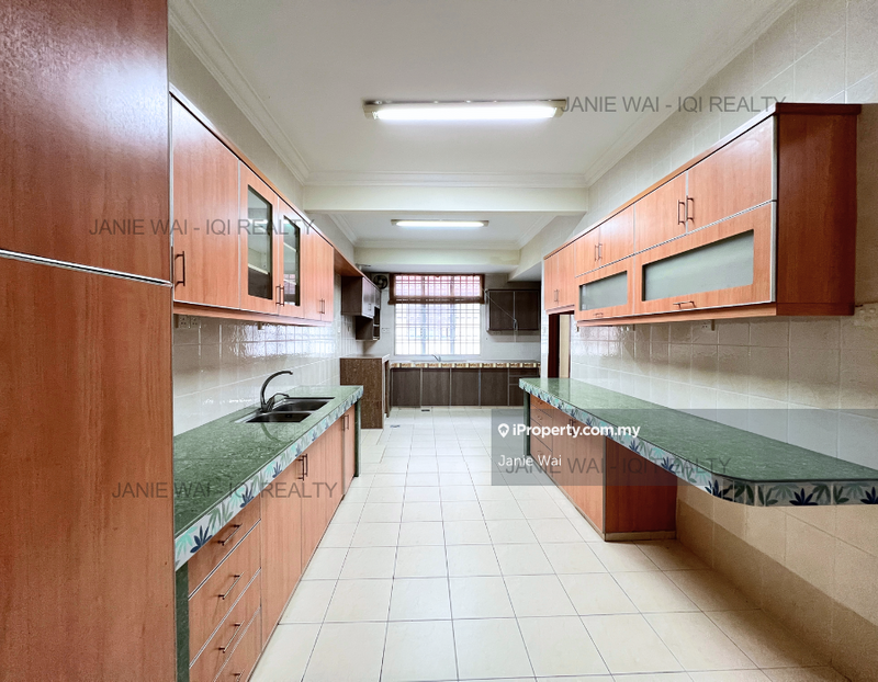 2-storey Terraced House for Sale in subang jaya, Subang Jaya by Janie Wai - iProperty.com.my
