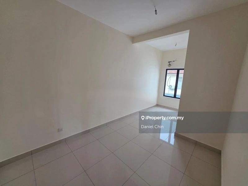 3-storey Terraced House for Sale in Nassim Heights, Ampang by Daniel Chin - iProperty.com.my