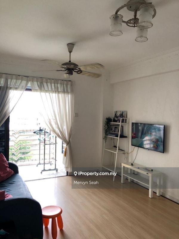 For Sale - Prima View