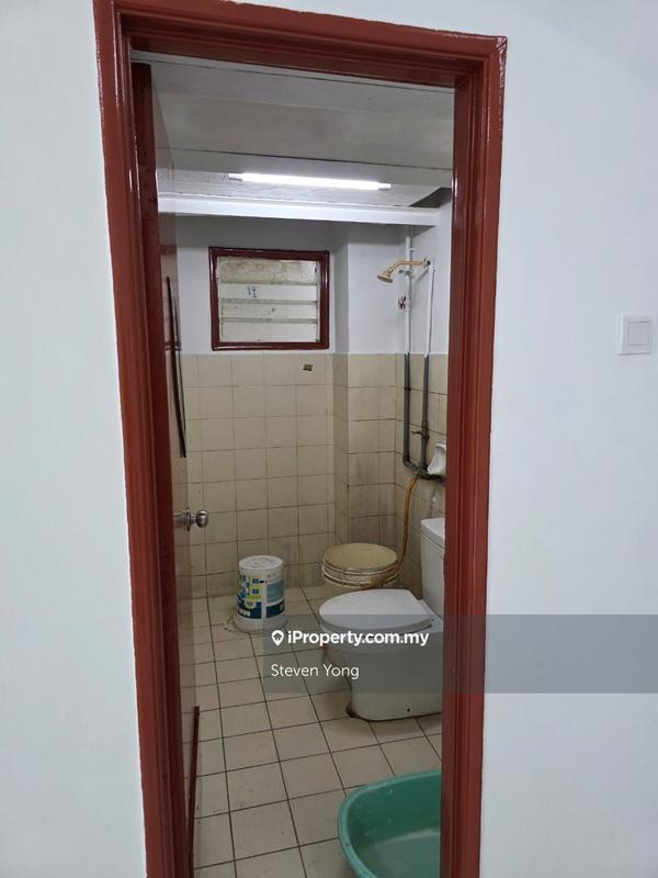 Flat for Sale in Sukma Shop by Steven Yong - iProperty.com.my