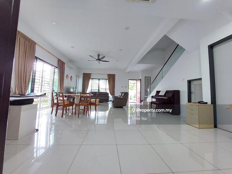 Rumah Berkembar untuk Dijual di Taman Saujana Suria, Kajang oleh Mike Na - iProperty.com.my