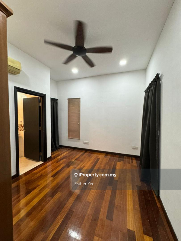 Rumah Berangkai 2.5 Tingkat untuk Dijual di Valencia, Sungai Buloh oleh Esther Yee - iProperty.com.my