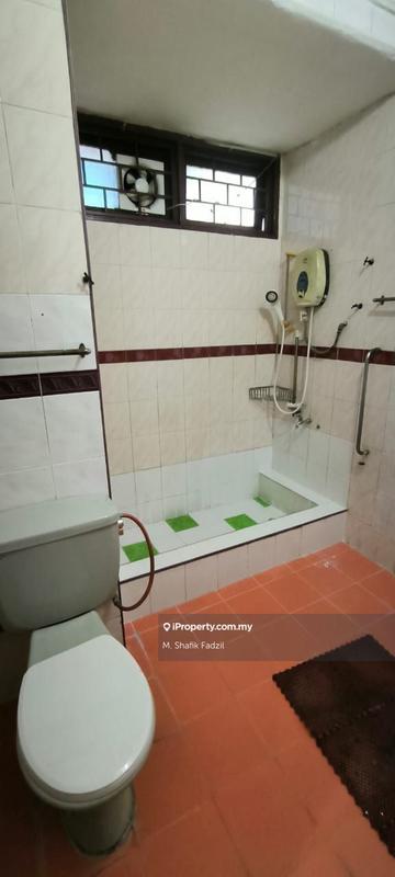 Rumah Teres 2-Tingkat untuk Dijual di Seksyen 1, Bangi oleh M. Shafik Fadzil - iProperty.com.my