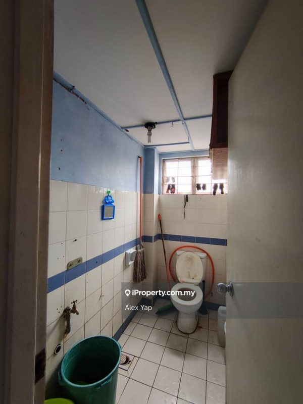 Rumah Bandar untuk Dijual di Taman Sungai Besi Indah, Seri Kembangan oleh Alex Yap - iProperty.com.my