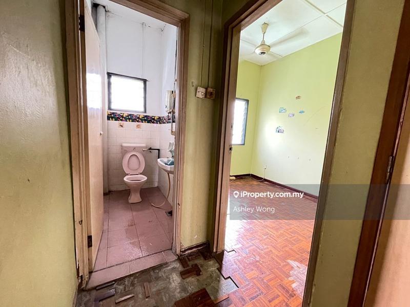 Flat for Sale in Taman Intan Baiduri by Ashley Wong - iProperty.com.my