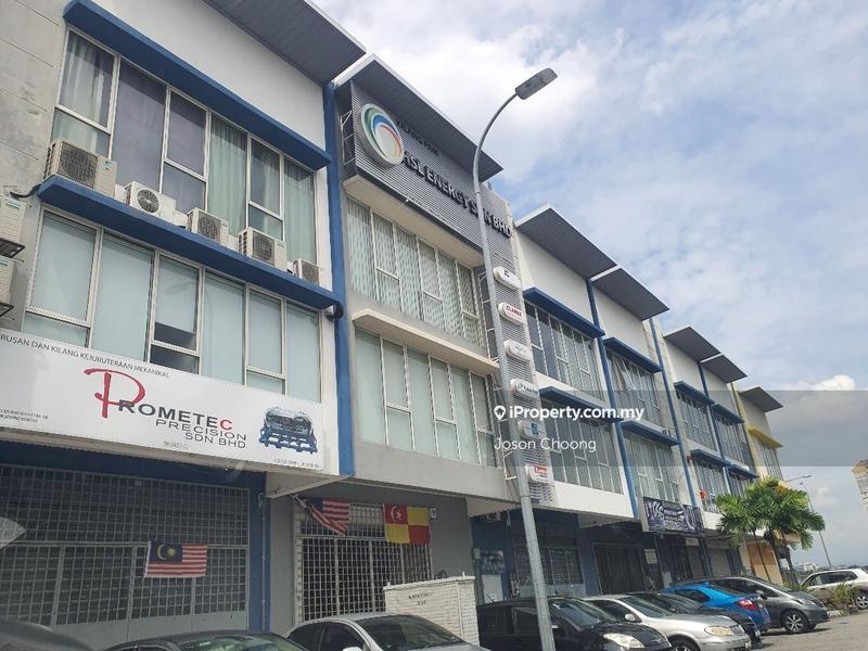 Kilang Teres untuk Dijual di Taman Bukit Serdang, Seri Kembangan oleh Joson Choong - iProperty.com.my