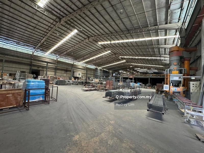 For Sale - Big Detached Factory & Warehouse For Sales at Semenyih Industrial Park