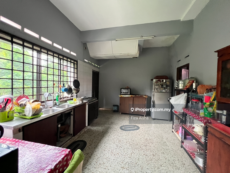 Bungalow House for Sale in Jalan Yusof Taha, Johor Bahru by Fiza Aisha - iProperty.com.my