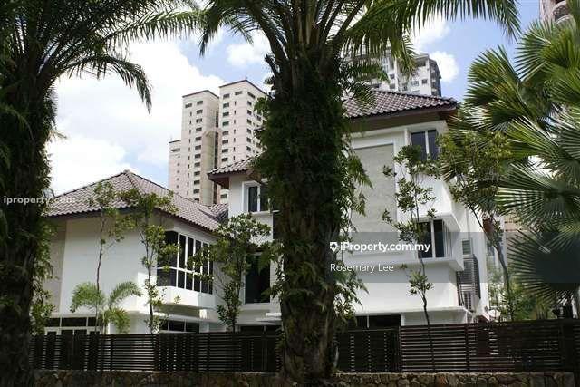 For Sale - Flora Murni