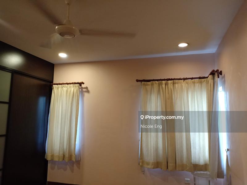 Townhouse for Rent in Kota Kemuning, Shah Alam by Nicole Eng - iProperty.com.my