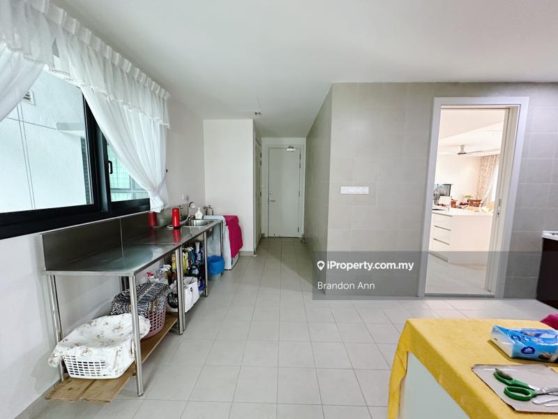 Residensi Servis untuk Dijual di The Greens oleh Brandon Ann - LAUNDRY AREA - iProperty.com.my