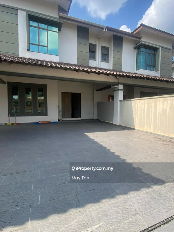 Semi-Detached House for Sale in Taman Kluang Indah, Kluang by May Tan - iProperty.com.my