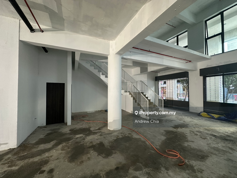 For Rent - Plaza Arkadia