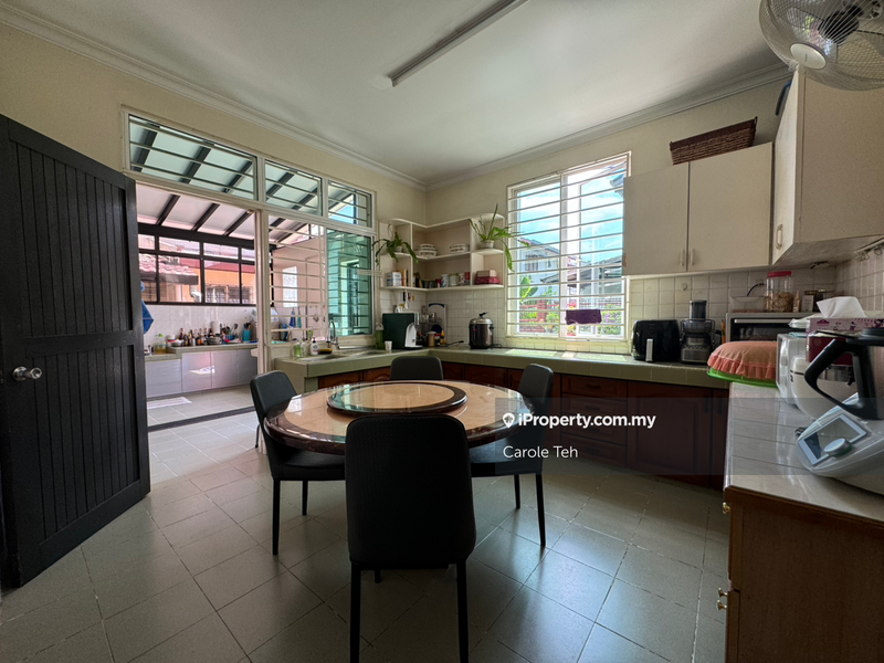 Semi-Detached House for Sale in Taman Overseas Union (Taman Oug), Jalan Klang Lama (Old Klang Road) by Carole Teh - iProperty.com.my
