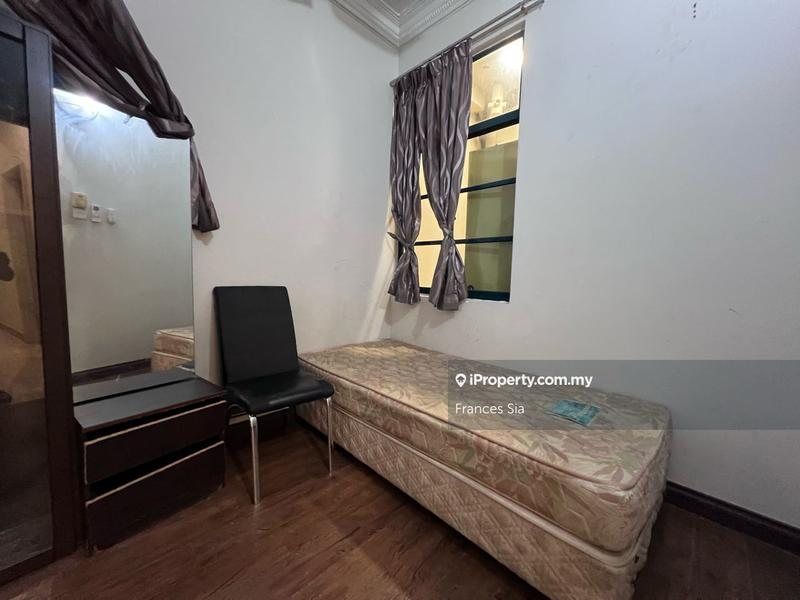 Condominium for Sale in Corinthian Condominium by Frances Sia - iProperty.com.my