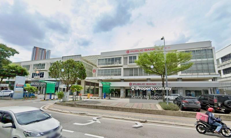For Sale - ( ROI 5.75% ) Setapak Starparc Point ( Main Road ) 3 Storey Shop ( Sale ), KL