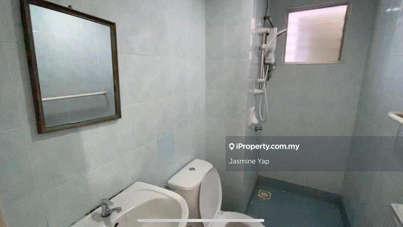 For Sale - D'Aman Ria Condominium