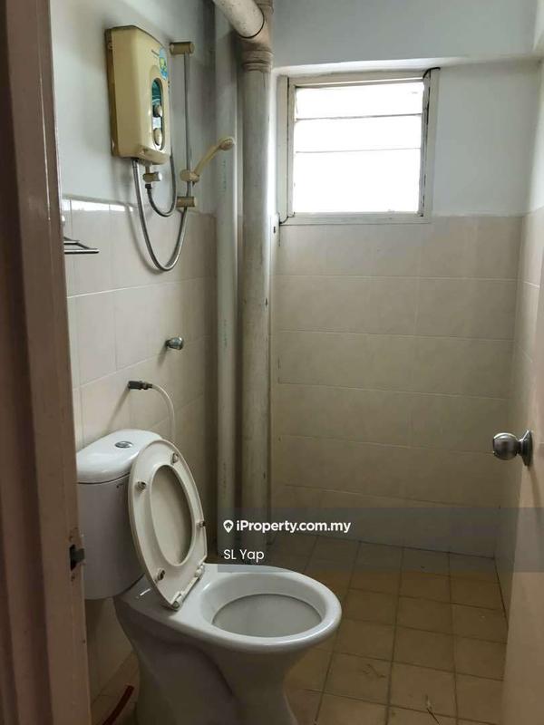 Pangsapuri untuk Dijual di Vantage Point (Menang Ria) oleh SL Yap - Bathroom - iProperty.com.my