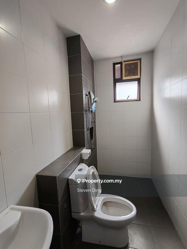Rumah Berkembar untuk Dijual di Setia Damai, Setia Alam oleh Steven Ding - iProperty.com.my