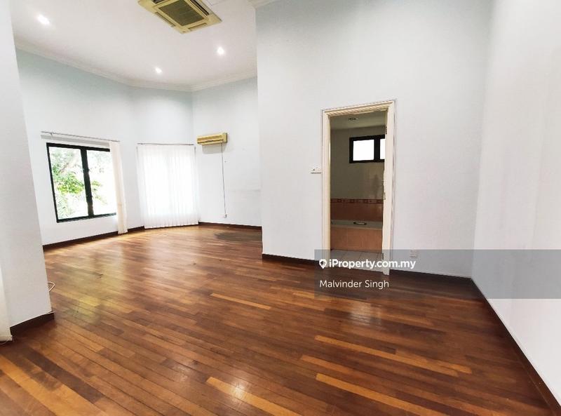 Banglo untuk Dijual di Ampang Hilir, Ampang oleh Mel Walia - iProperty.com.my