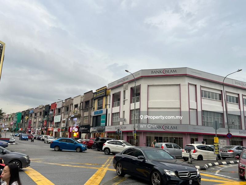 For Rent - SPACIOUS 3000sf/4800sf EXCELLENT LOCATION,SRI PETALING,JALAN RADIN BAGUS,JALAN RADIN ANUM