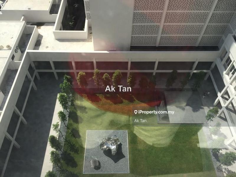 Residensi Servis untuk Dijual di SqWhere Service Apartments oleh Daren Tan - iProperty.com.my