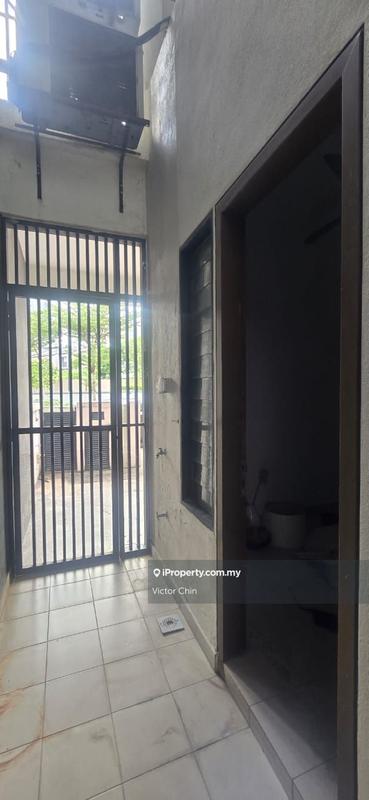 Rumah Berkembar untuk Dijual di The park, Seri Kembangan oleh Victor Chin - iProperty.com.my