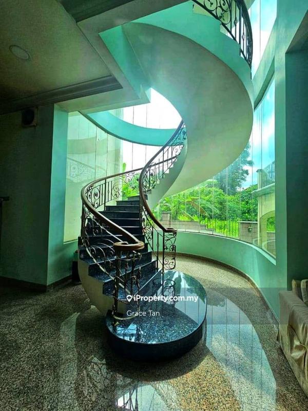 Bungalow House untuk Dijual di Taman Equine, Seri Kembangan oleh Grace Tan - iProperty.com.my